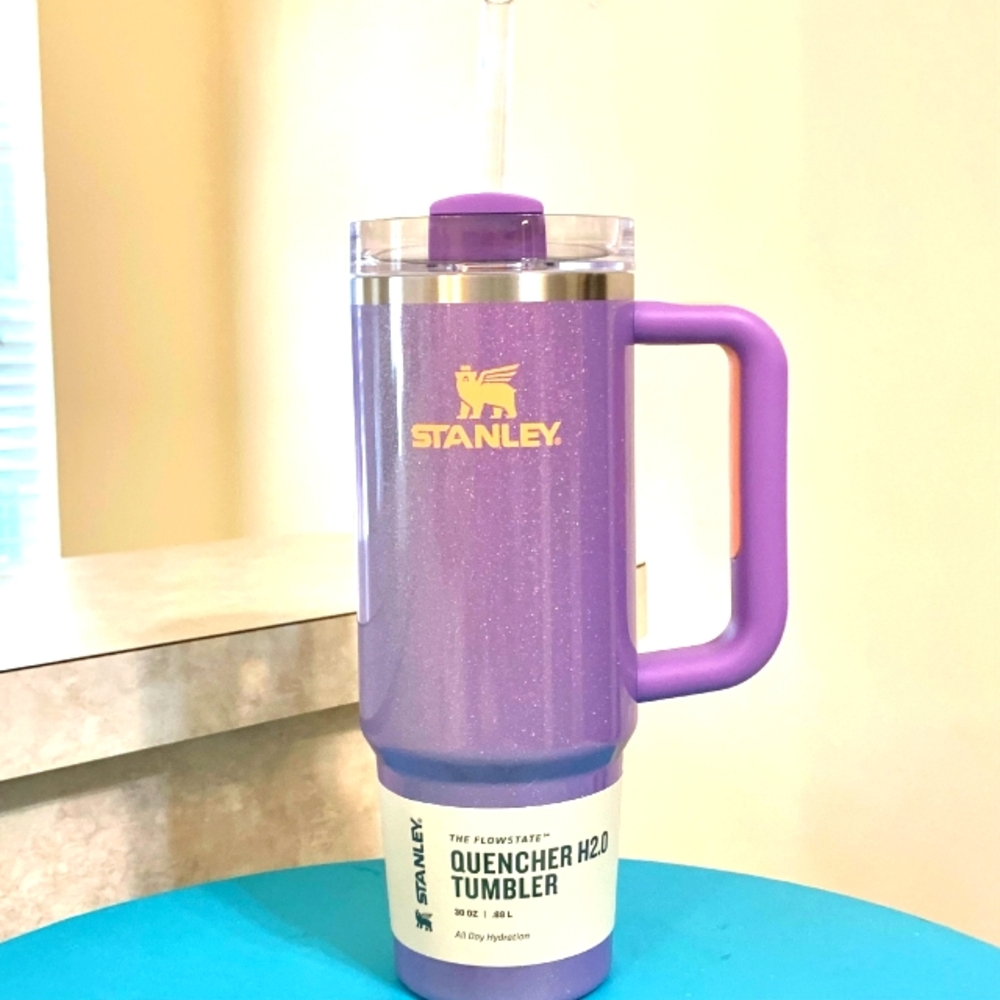 NEW STANLEY QUENCHER TUMBLER 30 OZ ☆ PERIWINKLE SHIMMER